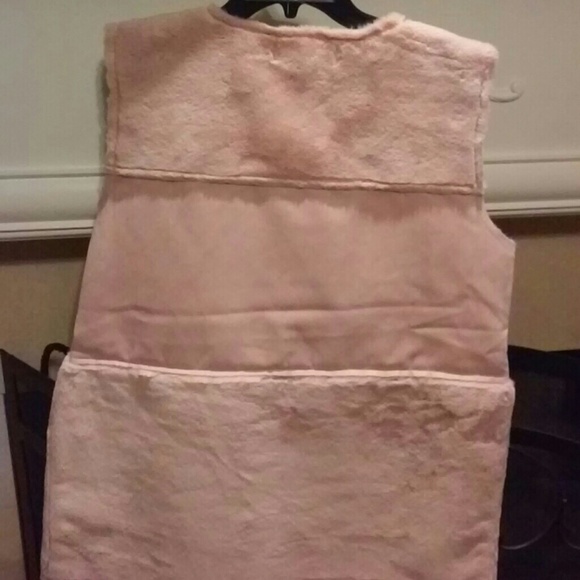 Faux fur and micro suede vest - Picture 5 of 5